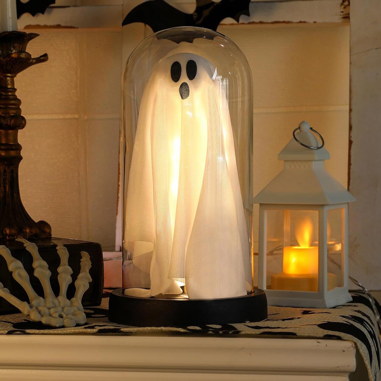 Halloween Indoor Decoration Light Up Ghost In Glass Cloche Figurine Ghost Night Light For Home Kitchen Mantel Tabletop